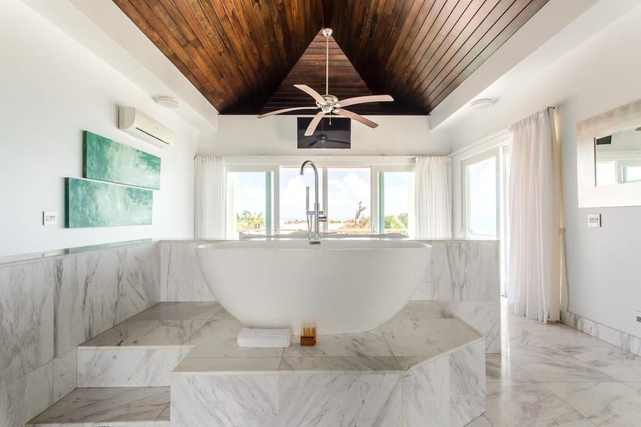 Sulmare At Sapodilla Bay Luxury Villas Taylor Bay Beach Bagian luar foto