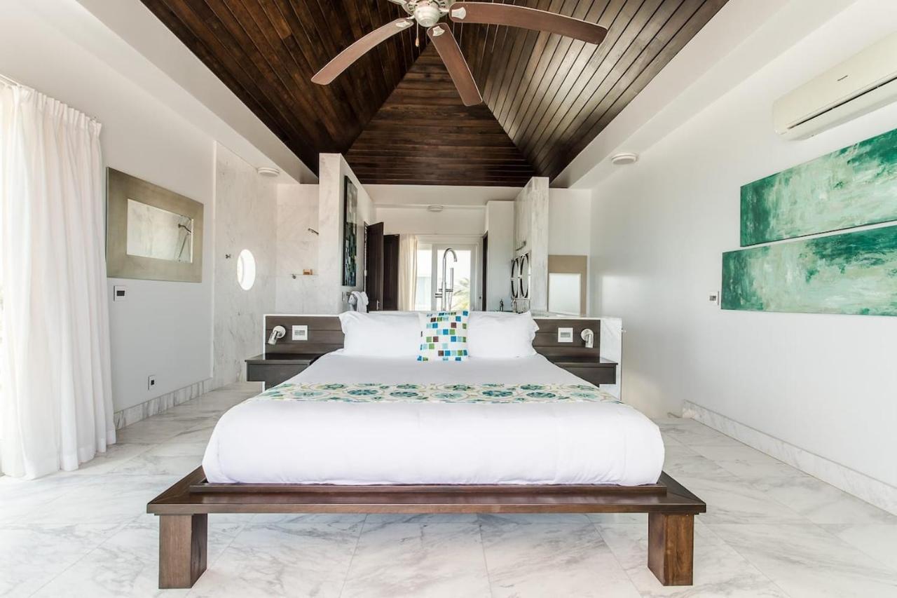 Sulmare At Sapodilla Bay Luxury Villas Taylor Bay Beach Bagian luar foto